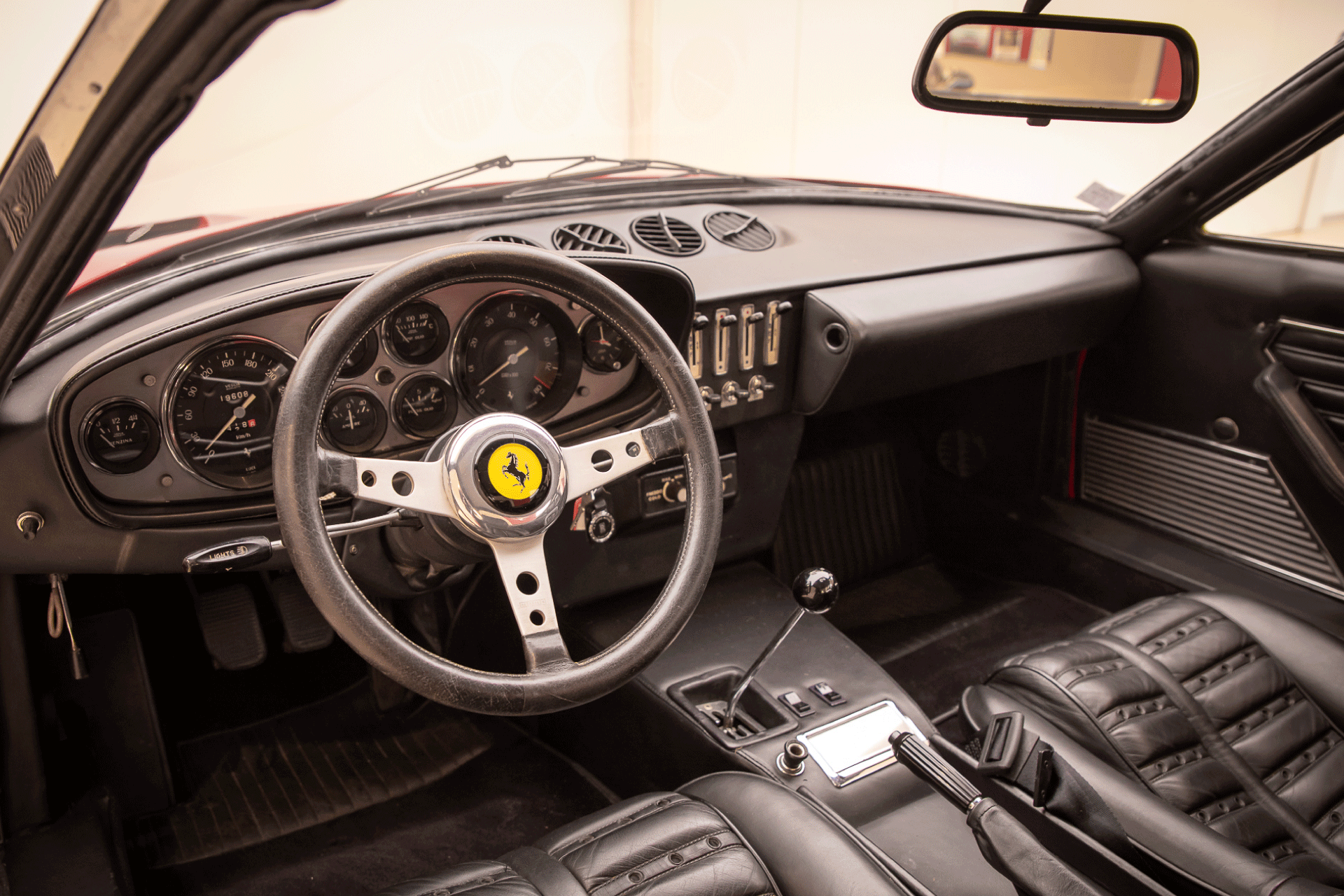 bpm-heritage-ferrari-daytona-daily-driver-365-gtb4-1972