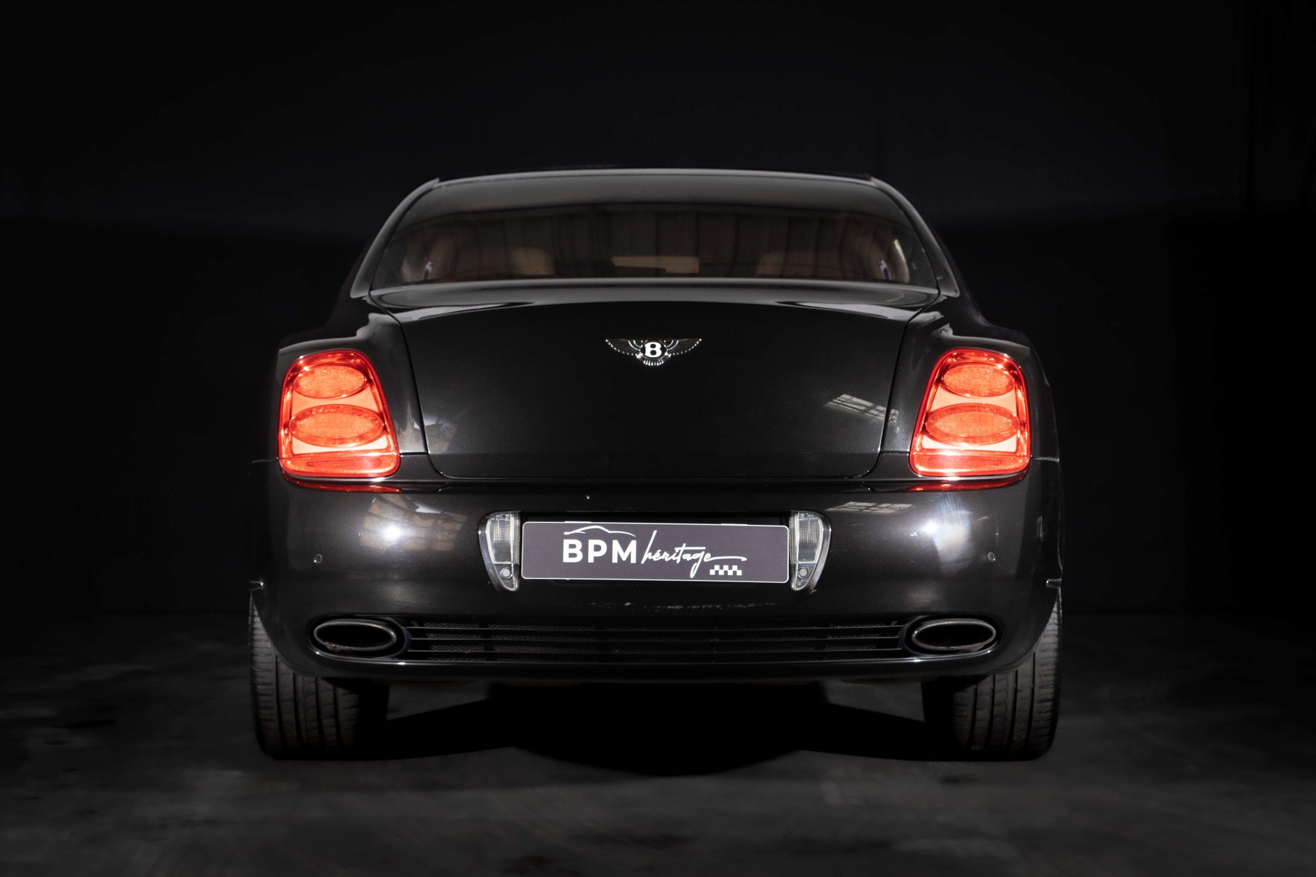 Bentley noire-14