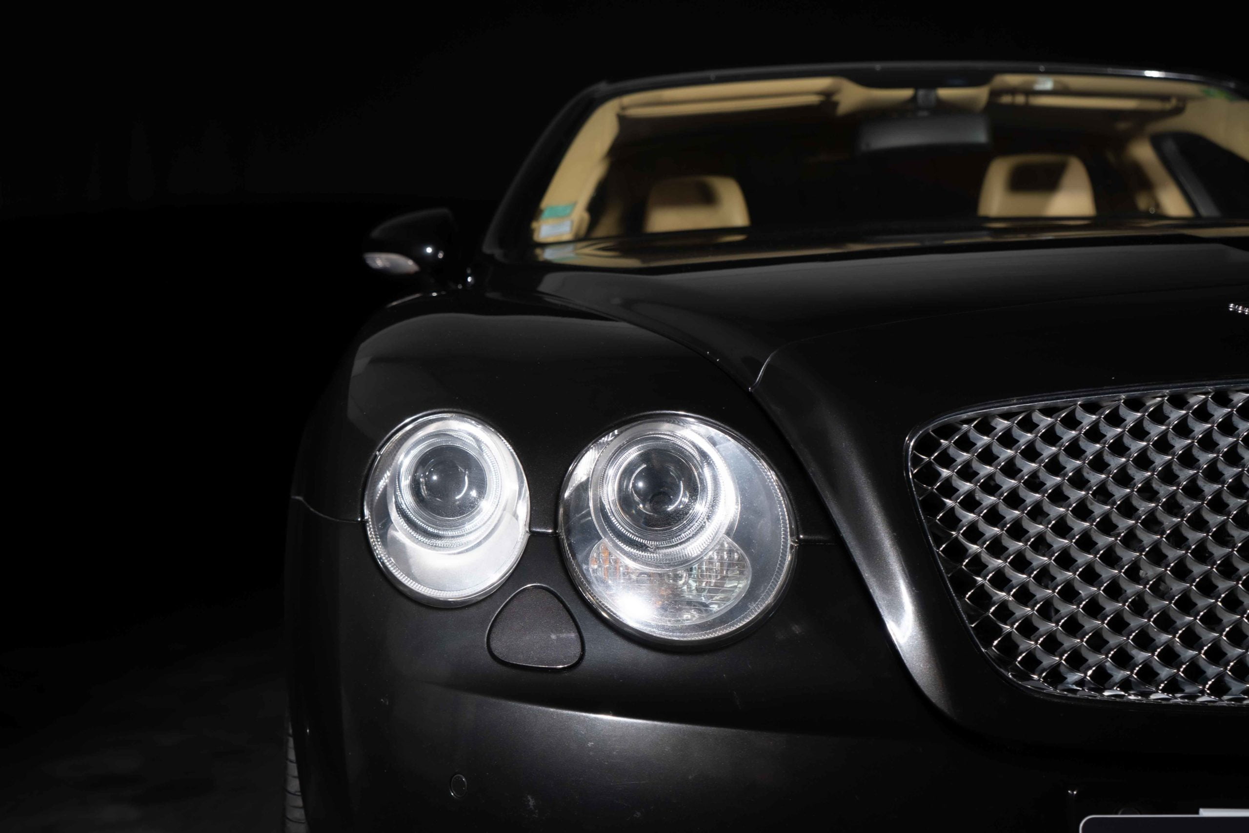 Bentley noire-7