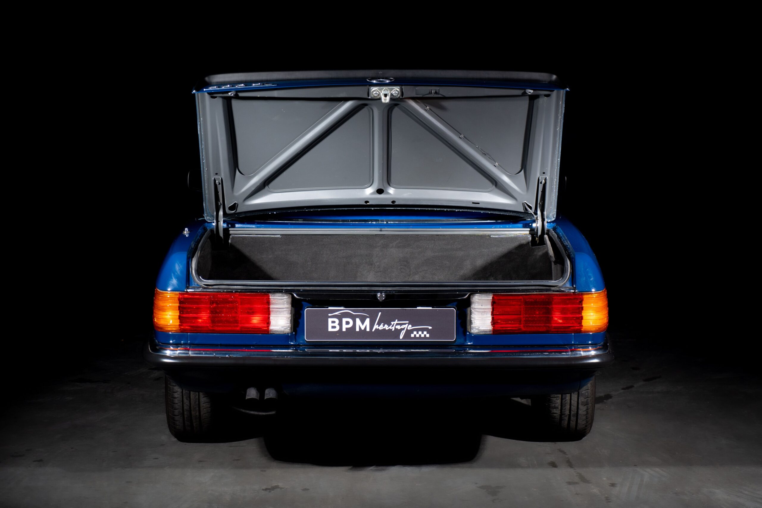 Mercedes-560SL-Bleue-62