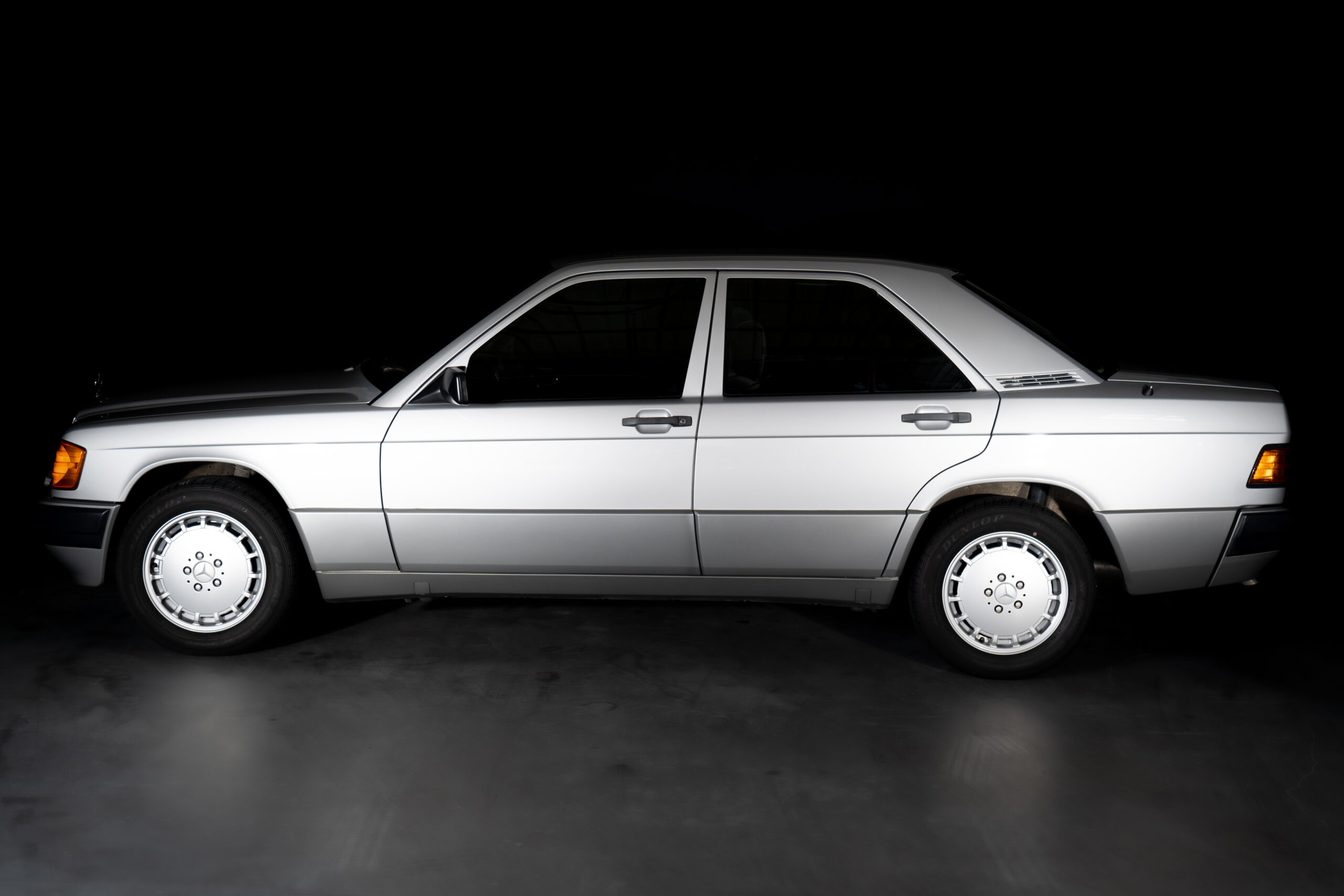 Mercedes 190 E-2