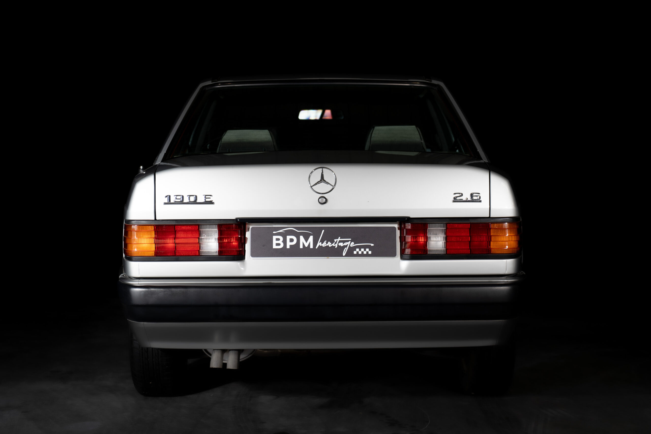 Mercedes 190 E-27