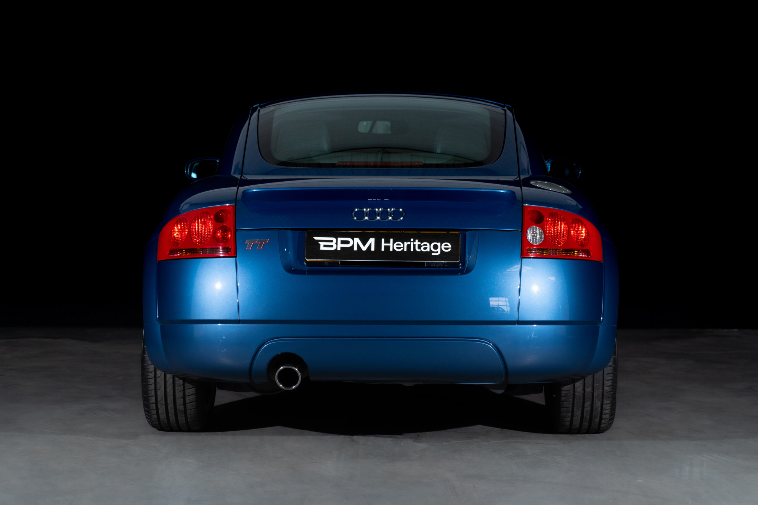 audi-TT-Bleue-46