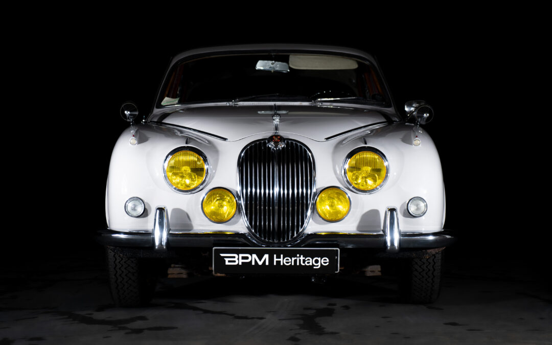 Jaguar MK2 240