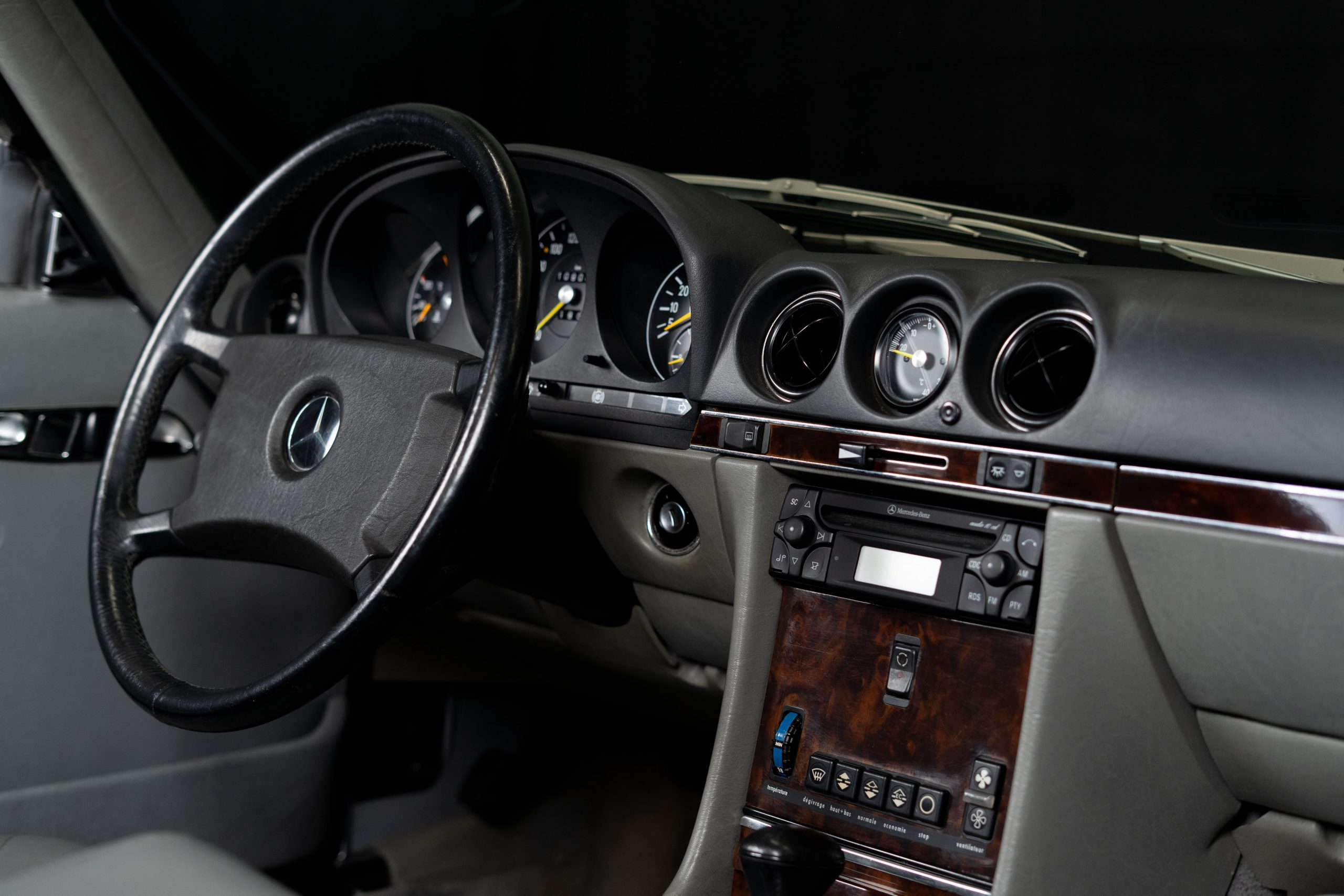 SL300 Grise-53
